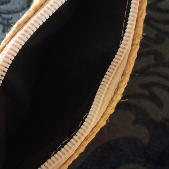 🏕Artisan Indonesian Handcrafted Woven Cases of Natural Fibers. - Picture 5 of 7